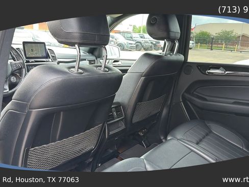 Used 2017 Mercedes-Benz GLS 450 4MATIC image 25