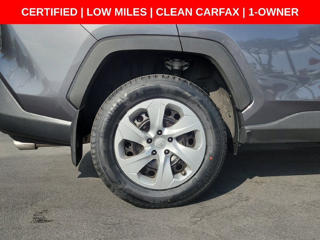 Used 2022 Toyota RAV4 LE AWD/4WD image 7