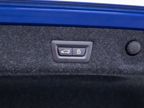 Used 2019 BMW M5 image 34