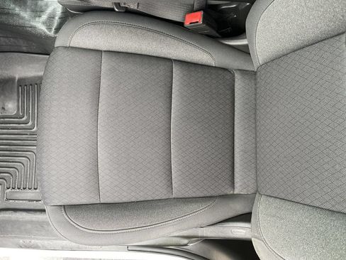 Used 2022 Chevrolet Silverado 1500 LT w/ Work Truck Package AWD/4WD image 19