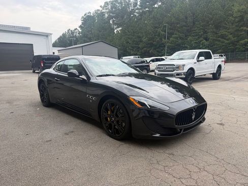 Used 2013 Maserati GranTurismo Sport RWD image 1