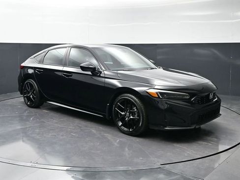 Certified 2025 Honda Civic Sport image 3