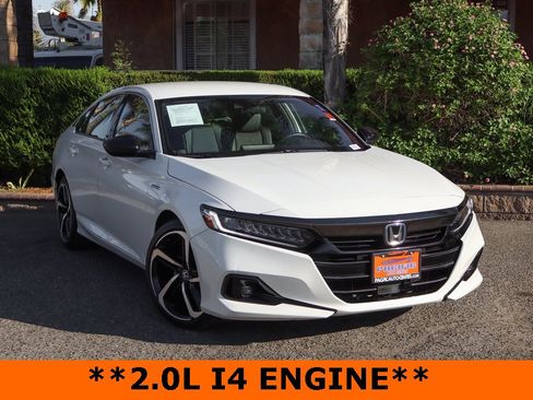 Used 2022 Honda Accord Sport image 2