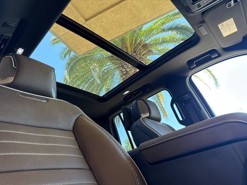 New 2026 GMC Yukon XL Denali Ultimate AWD/4WD image 19