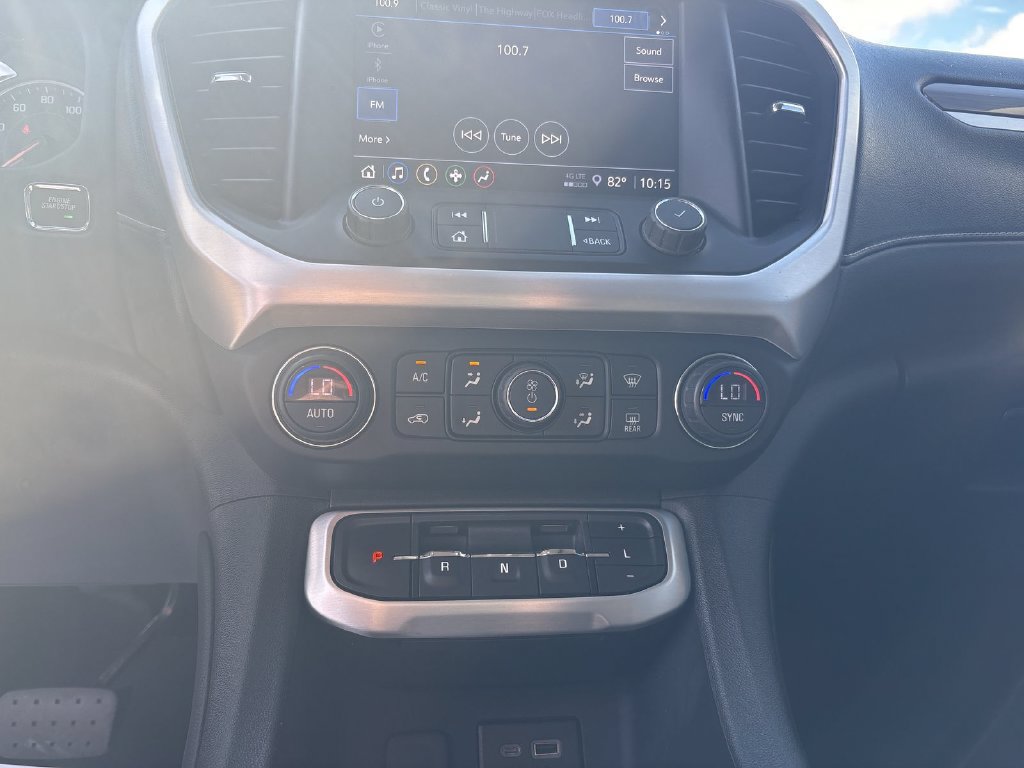 Used 2021 GMC Acadia SLE w/ Driver Convenience Package FWD image 25