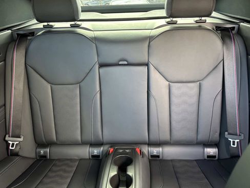 Used 2023 BMW M4 xDrive Competition w/ Executive Package image 21