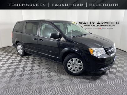 Used 2017 Dodge Grand Caravan SE w/ Power Window Group