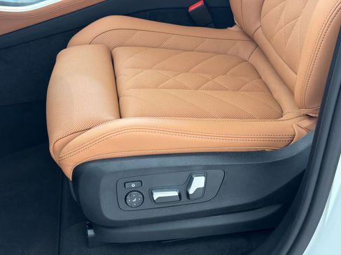 New 2026 BMW X5 xDrive50e AWD/4WD image 15