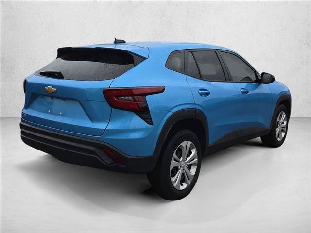 Certified 2025 Chevrolet Trax LS FWD image 5