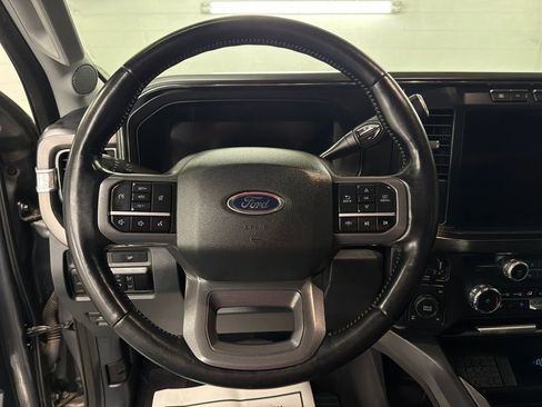 Used 2024 Ford F250 Lariat w/ Chrome Package image 17