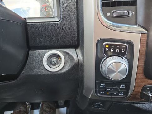 Used 2014 RAM 1500 Laramie w/ Convenience Group image 23