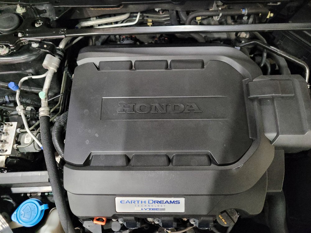 Used 2015 Honda Accord Touring image 30