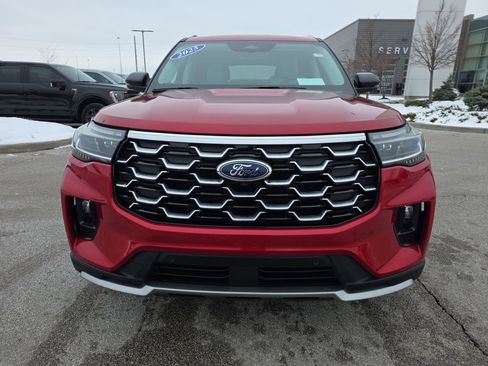 Used 2025 Ford Explorer Platinum w/ LUX Leather Package image 2