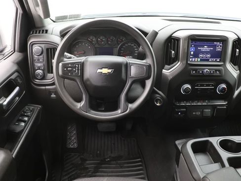 Used 2024 Chevrolet Silverado 1500 Custom image 16