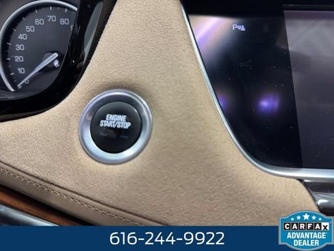 Used 2017 Cadillac XT5 Platinum AWD/4WD image 20