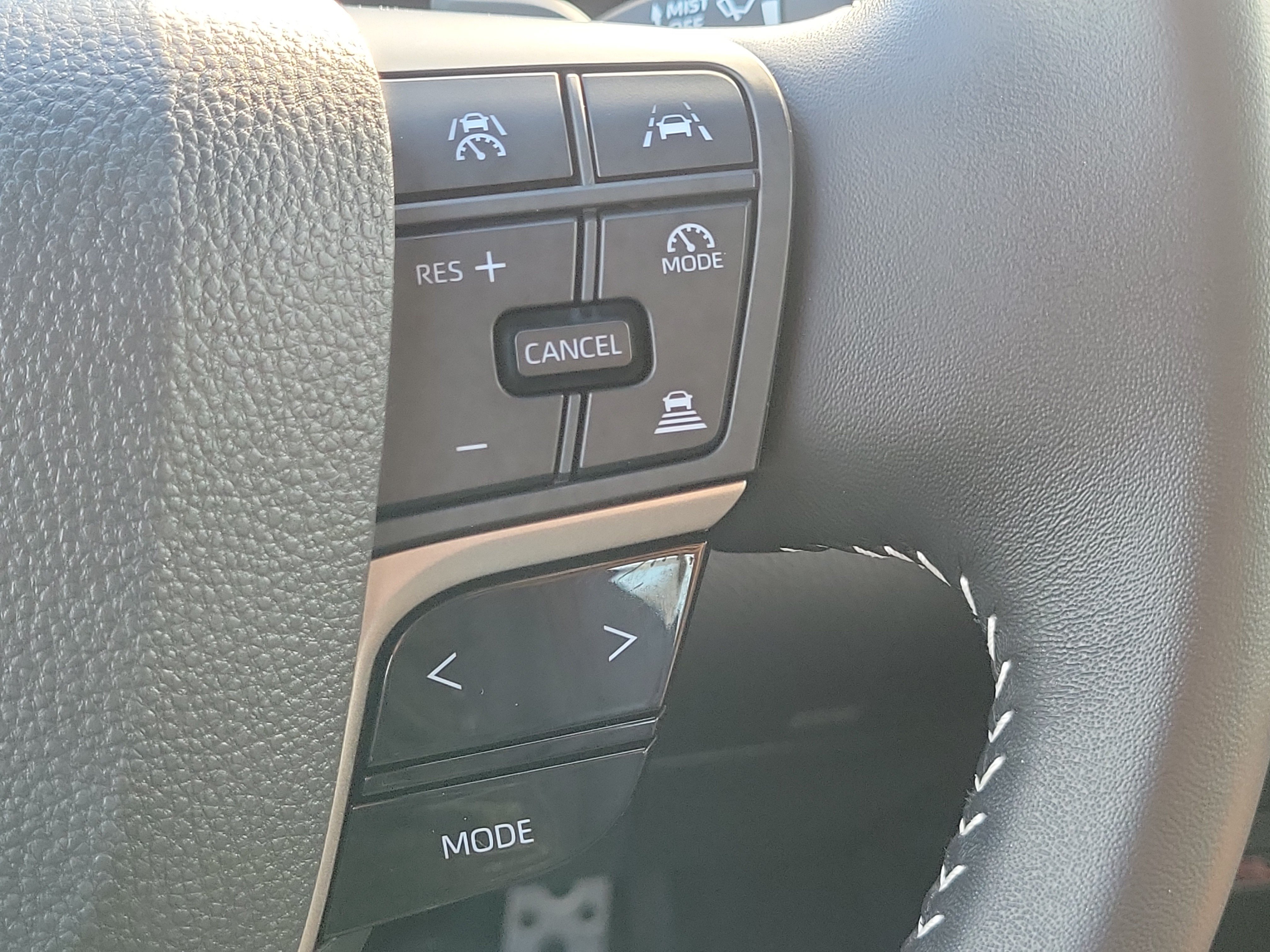 Used 2026 Toyota Camry SE FWD image 22