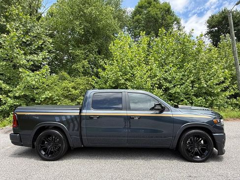 New 2026 RAM 1500 Big Horn AWD/4WD image 6