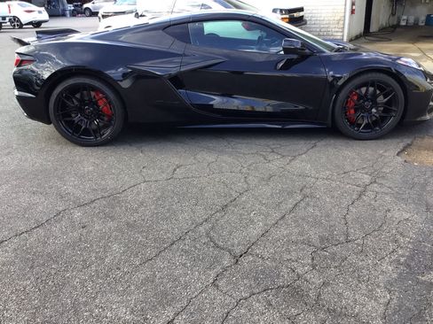 Used 2024 Chevrolet Corvette Z06 w/ Battery Protection Package RWD image 10