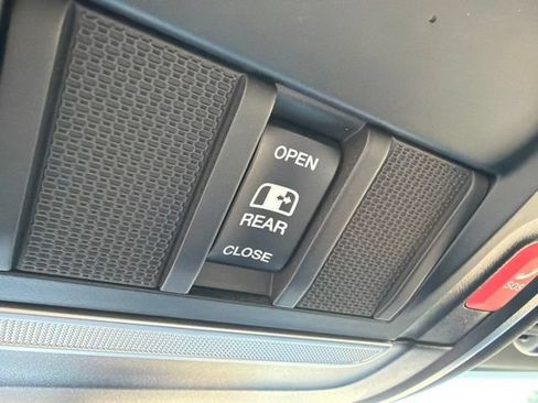 Used 2024 RAM 3500 Tradesman AWD/4WD image 10