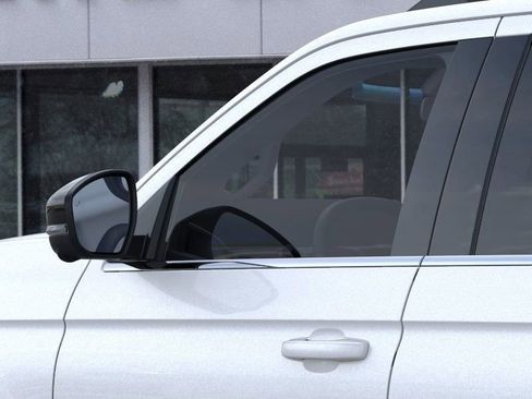 New 2026 Ford Expedition Active image 20