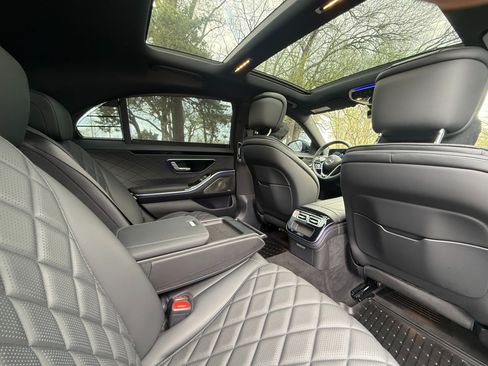 Used 2023 Mercedes-Benz S 580 4MATIC Sedan image 21