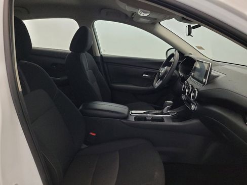 Used 2024 Nissan Sentra SV FWD image 21