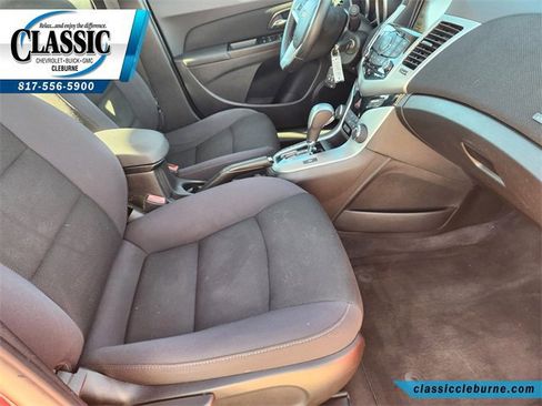 Used 2014 Chevrolet Cruze LT image 14