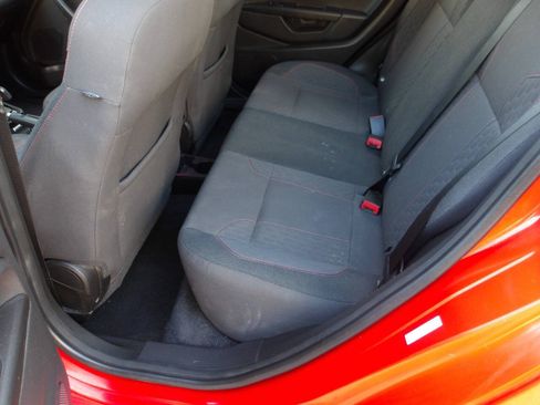 Used 2015 Ford Fiesta SE w/ Equipment Group 201A FWD image 21