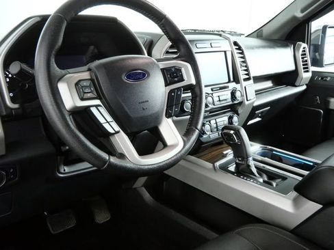 Used 2015 Ford F150 Lariat AWD/4WD image 17