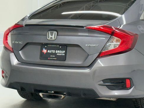 Used 2020 Honda Civic Sport image 12