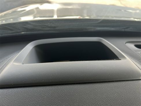 Used 2023 Volvo XC90 B6 Ultimate w/ Protection Package Premier image 47