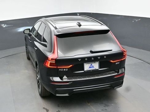 New 2026 Volvo XC60 B5 Plus w/ Protection Package Premier AWD/4WD image 49