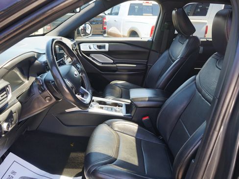 Used 2020 Ford Explorer ST w/ ST Street Pack AWD/4WD image 13