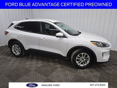 Certified 2020 Ford Escape SE FWD image 1