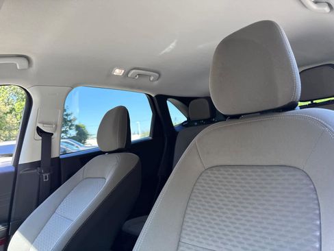 Used 2022 Ford Escape SE image 15