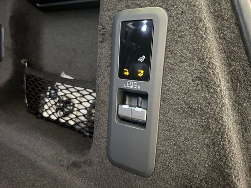 New 2025 Land Rover Range Rover Sport Dynamic SE AWD/4WD image 15