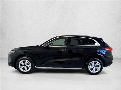 Used 2025 Audi Q5 Premium AWD/4WD image 9