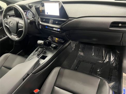 Certified 2024 Lexus UX 250h FWD image 43