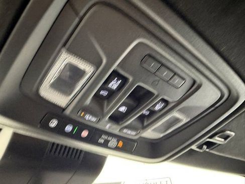 Used 2023 GMC Sierra 1500 AT4X image 26