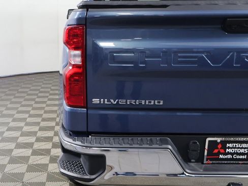 Used 2024 Chevrolet Silverado 1500 LT image 16