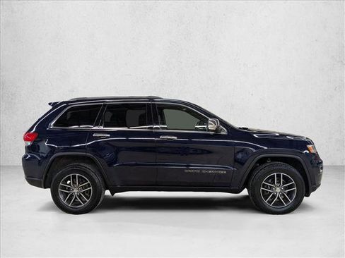 Used 2018 Jeep Grand Cherokee Limited image 4