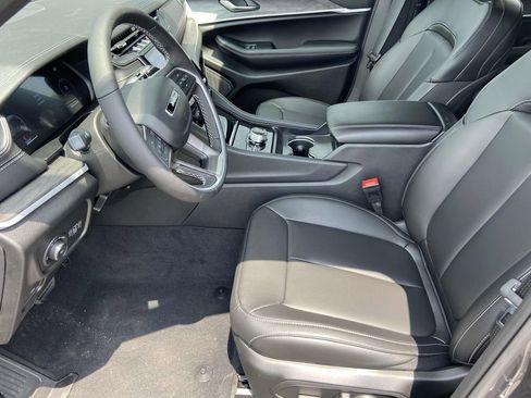 New 2025 Jeep Grand Cherokee L Limited w/ Black Appearance Package image 13