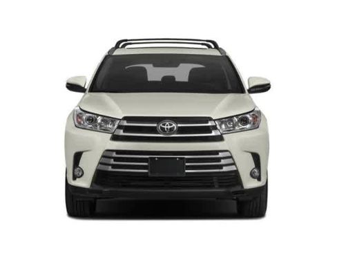 Used 2019 Toyota Highlander XLE image 7