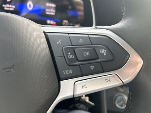 Used 2023 Volkswagen Jetta S image 4