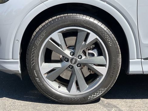 Used 2024 Audi Q4 e-tron Premium Plus AWD/4WD image 38