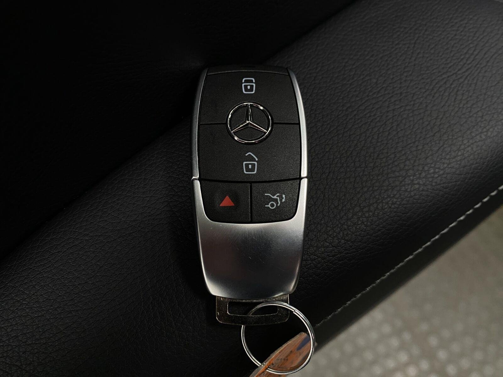 Certified 2026 Mercedes-Benz GLE 450 4MATIC Coupe image 35