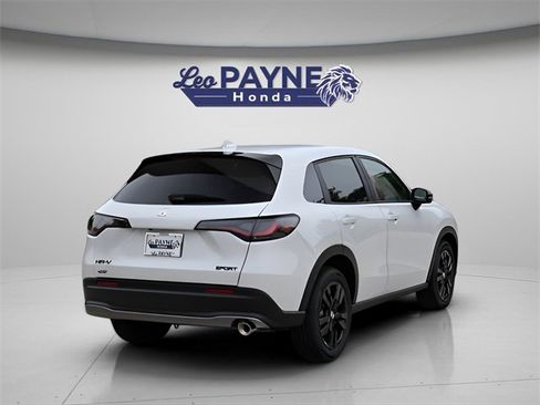 New 2026 Honda HR-V Sport image 9