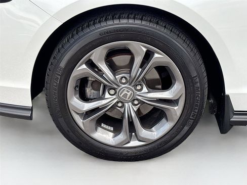 Certified 2023 Honda Accord EX image 34