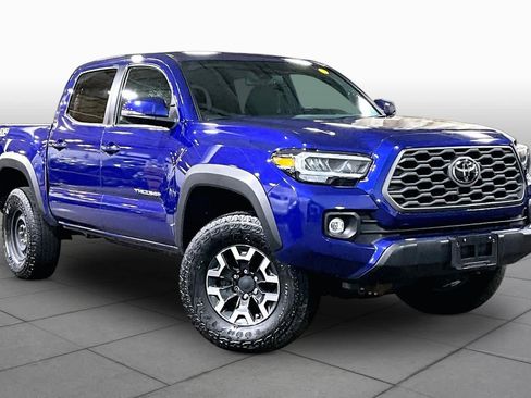 Used 2023 Toyota Tacoma TRD Off-Road AWD/4WD image 3