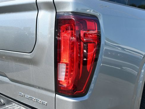 Used 2025 GMC Sierra 1500 Denali AWD/4WD image 21